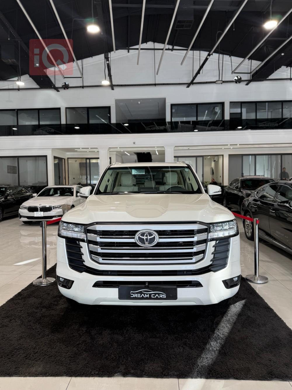 تويوتا لاندكروزر